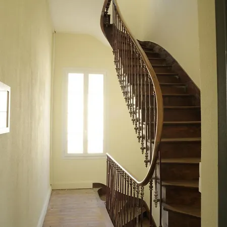 T3 De Charme Situé En Hyper Centre Avec Wifi, Linge, Draps, Savons Et Serviettes Fournis *