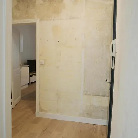 T3 De Charme Situé En Hyper Centre Avec Wifi, Linge, Draps, Savons Et Serviettes Fournis